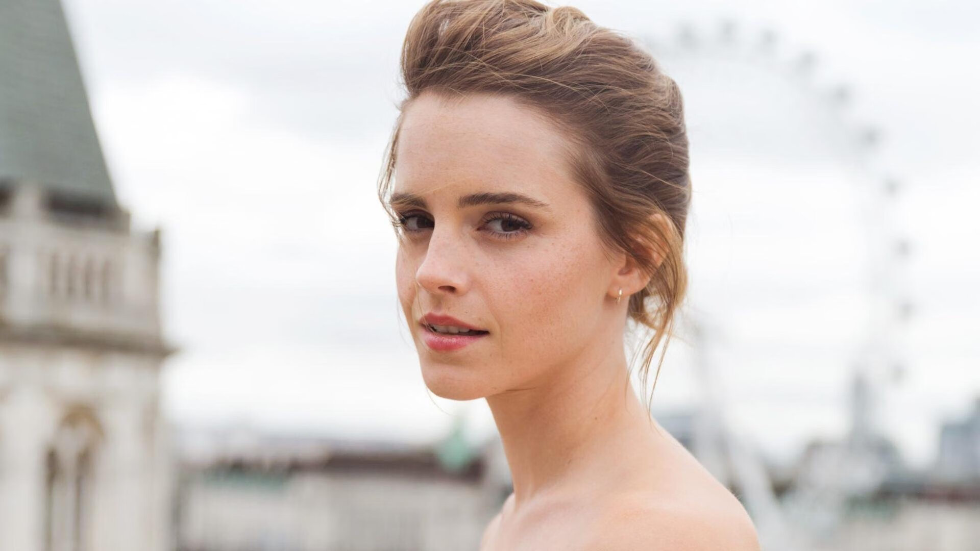 佛罗伦萨防守稳固零封对手,轻松赢得比赛,佛罗伦萨首发