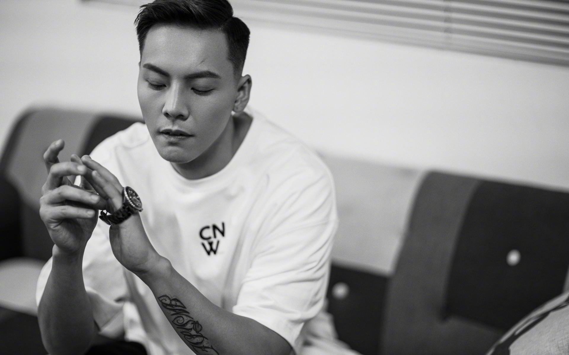 挑战欧洲足球冠军联赛霸主，球队为战斗充分准备，欧洲足球俱乐部冠军联赛