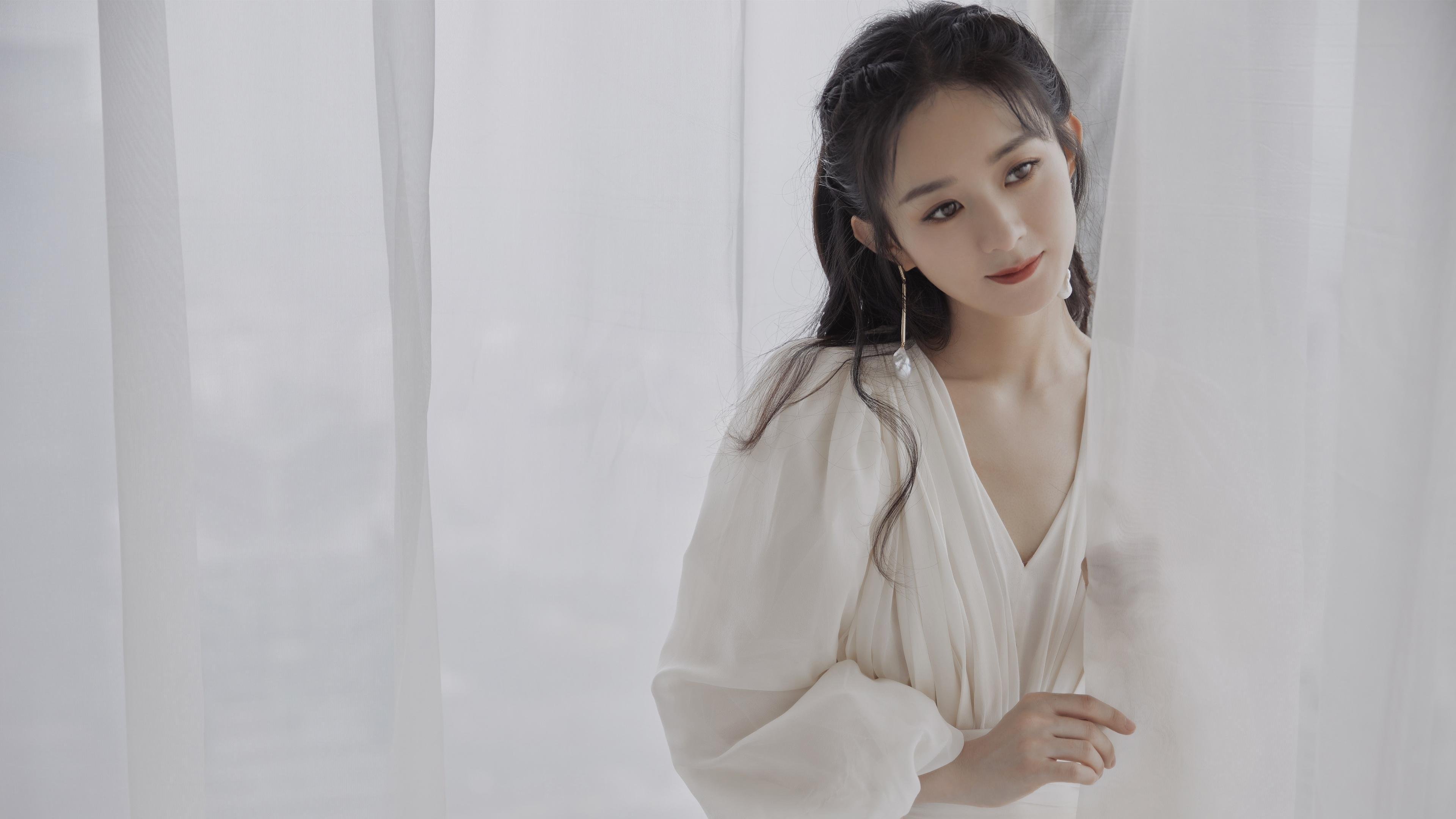 波兰中锋梅开二度,帮助球队逆袭,波兰中锋百度百科