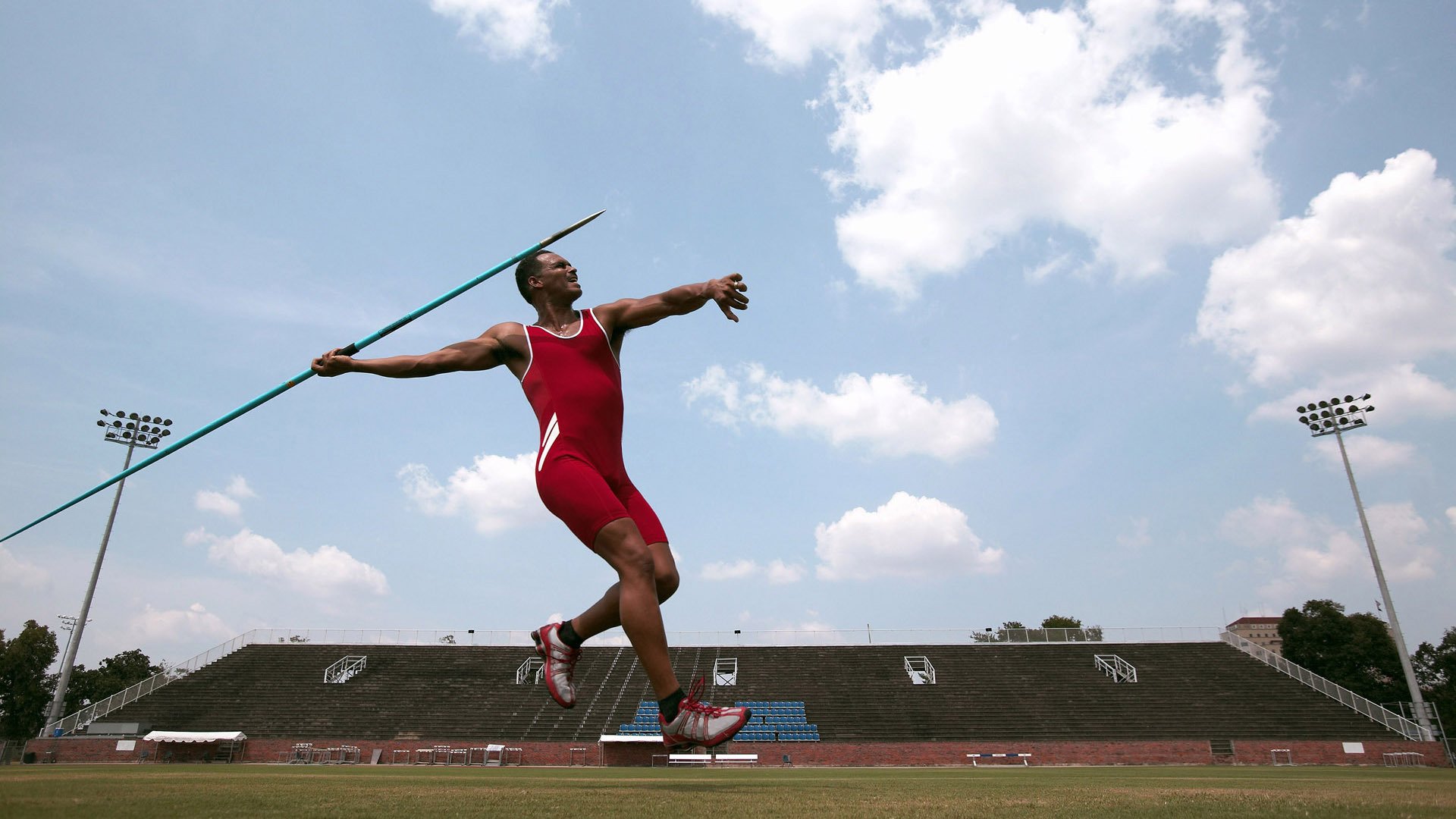 车手转会频繁，战局瞬息万变，车手lec